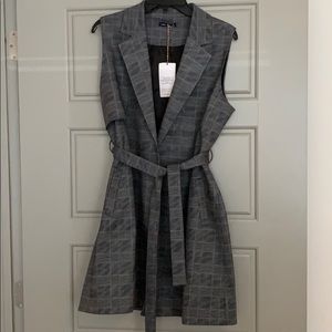 Plaid trench coat-vest with belt
